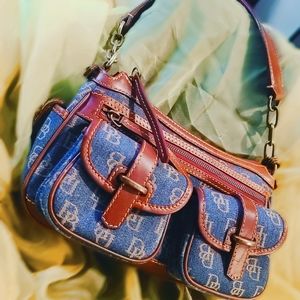 Dooney & Bourke Dbl Pocket Saddle Purse